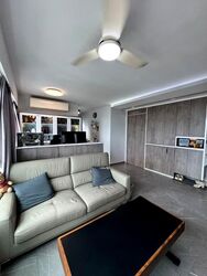 Blk 293C Skypeak @ Bukit Batok (Bukit Batok), HDB 4 Rooms #583871001
